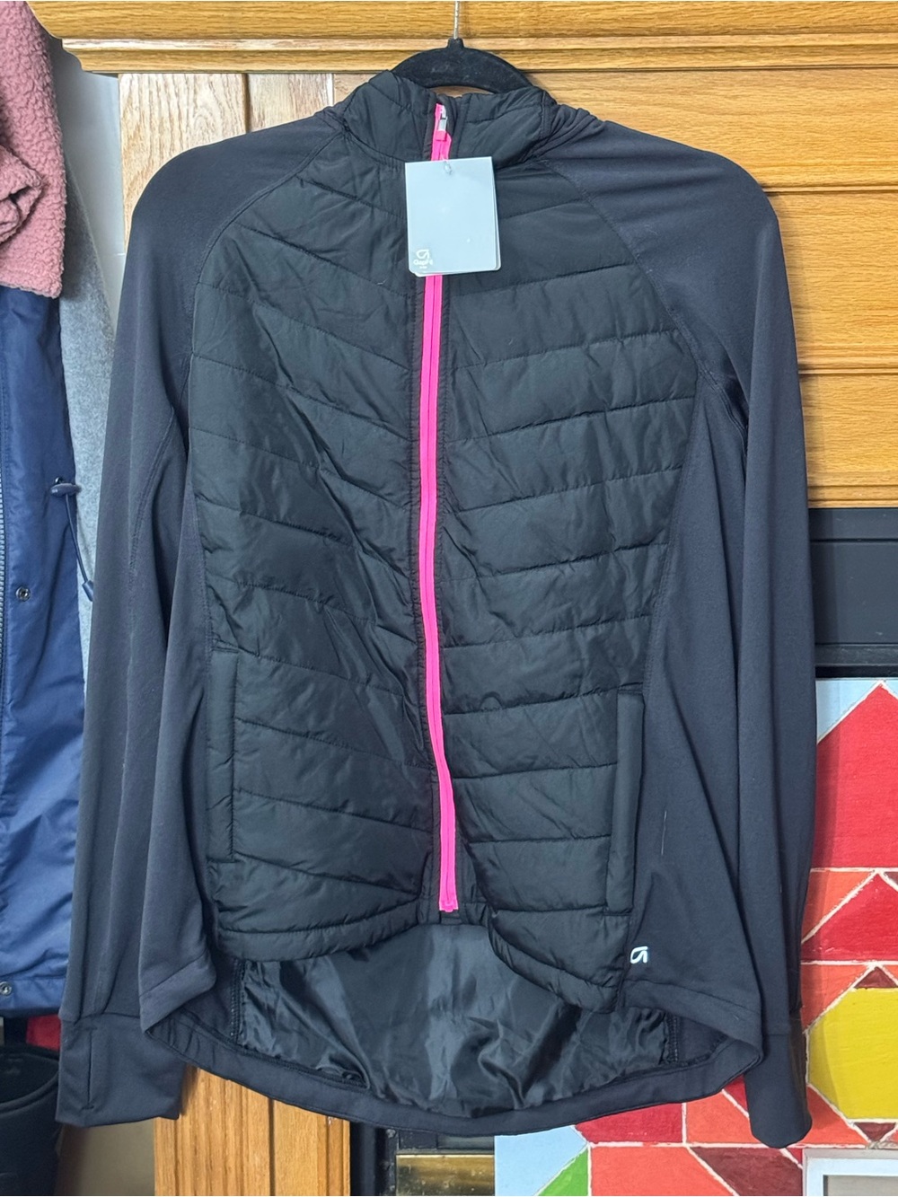 NWT GAP fit Black Jacket with Pink Zipper size XL